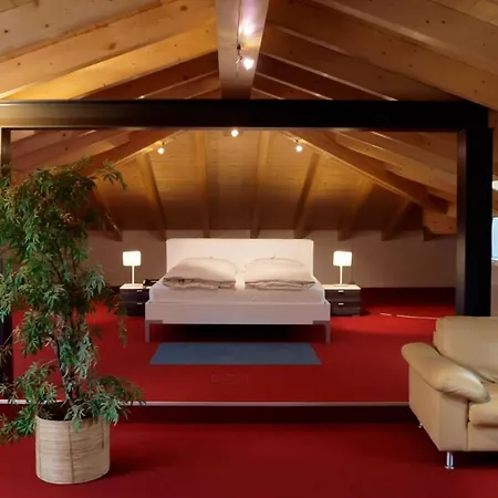 Collinetta Hotell